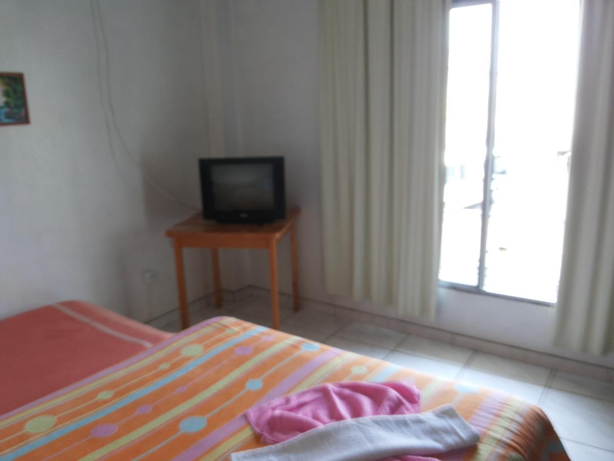 Hotel Pinotti Curitibanos Dış mekan fotoğraf